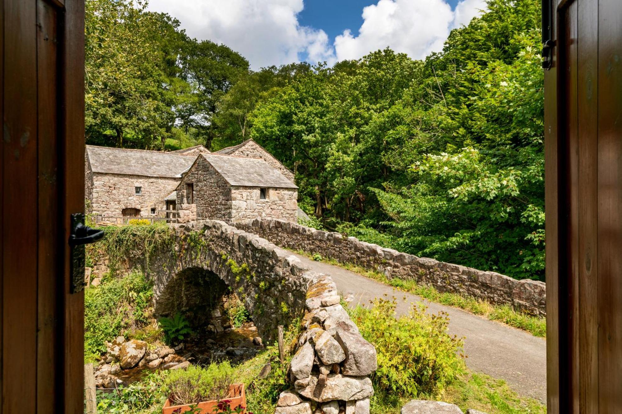Bridge End Farm Cottages Boot Экстерьер фото